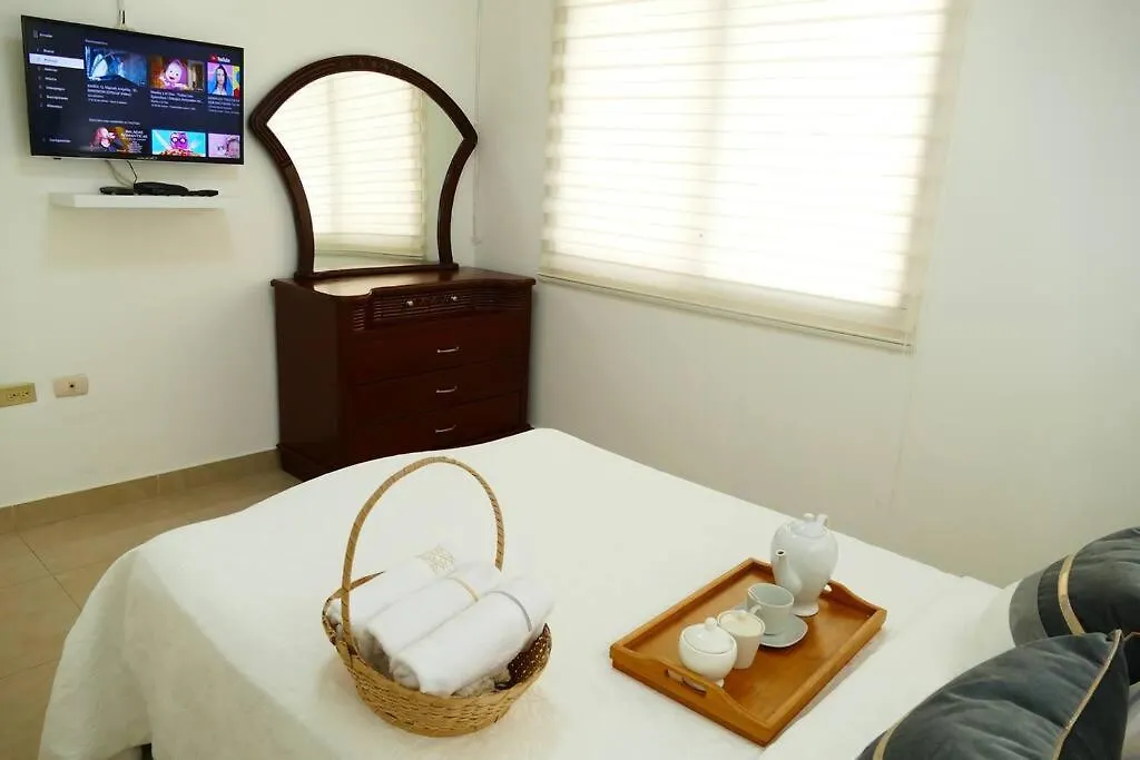 Condominio Charito Suite 2G A 12 Min Malecon 2000 Guayaquil 0*,  Ecuador